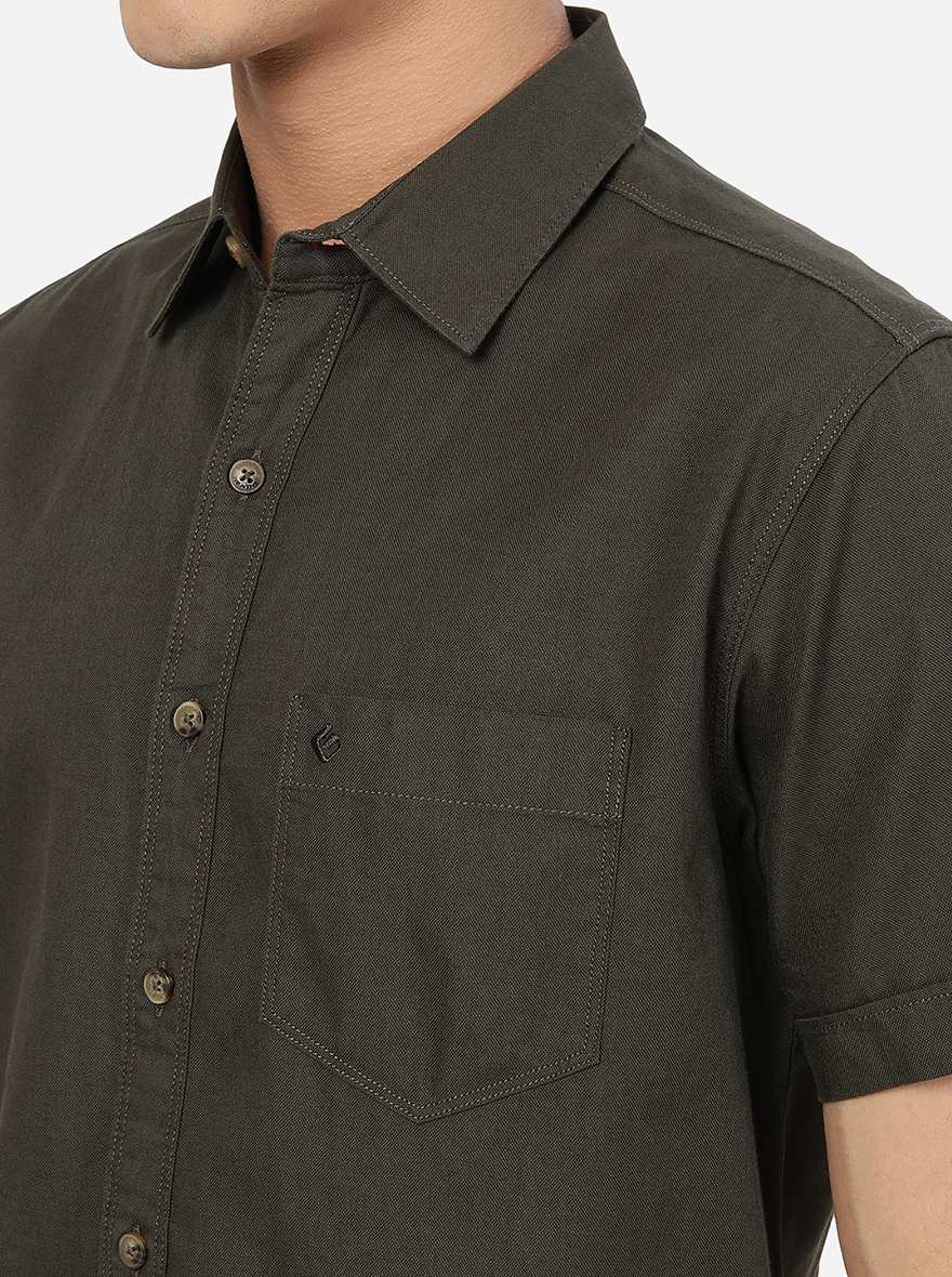 Olive Green Solid Slim Fit Casual Shirt | Greenfibre