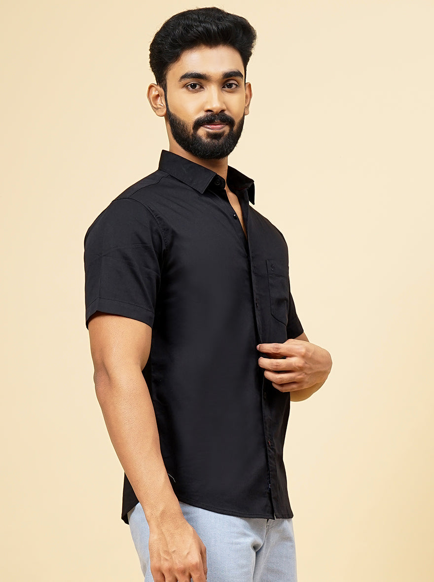 Black Solid Slim Fit Casual Shirt | Greenfibre