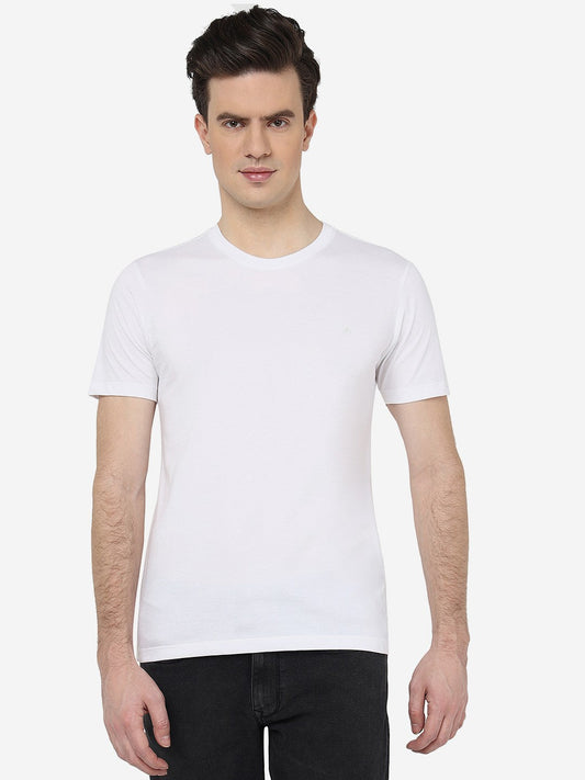 Buy White Solid Slim Fit T-Shirt