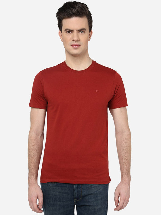 Red Solid Slim Fit T-Shirt