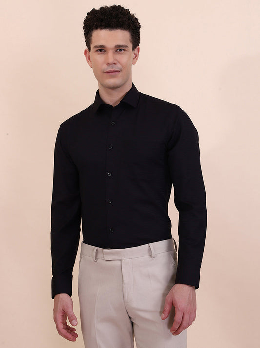 Maroon Solid Slim Fit Formal Shirt | Greenfibre
