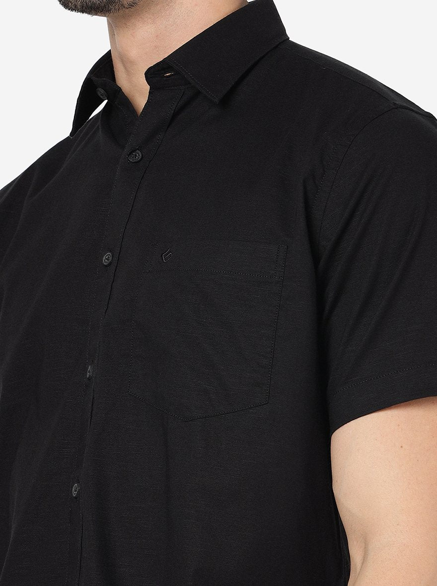 Black Solid Smart Fit Semi Casual Shirt | Greenfibre