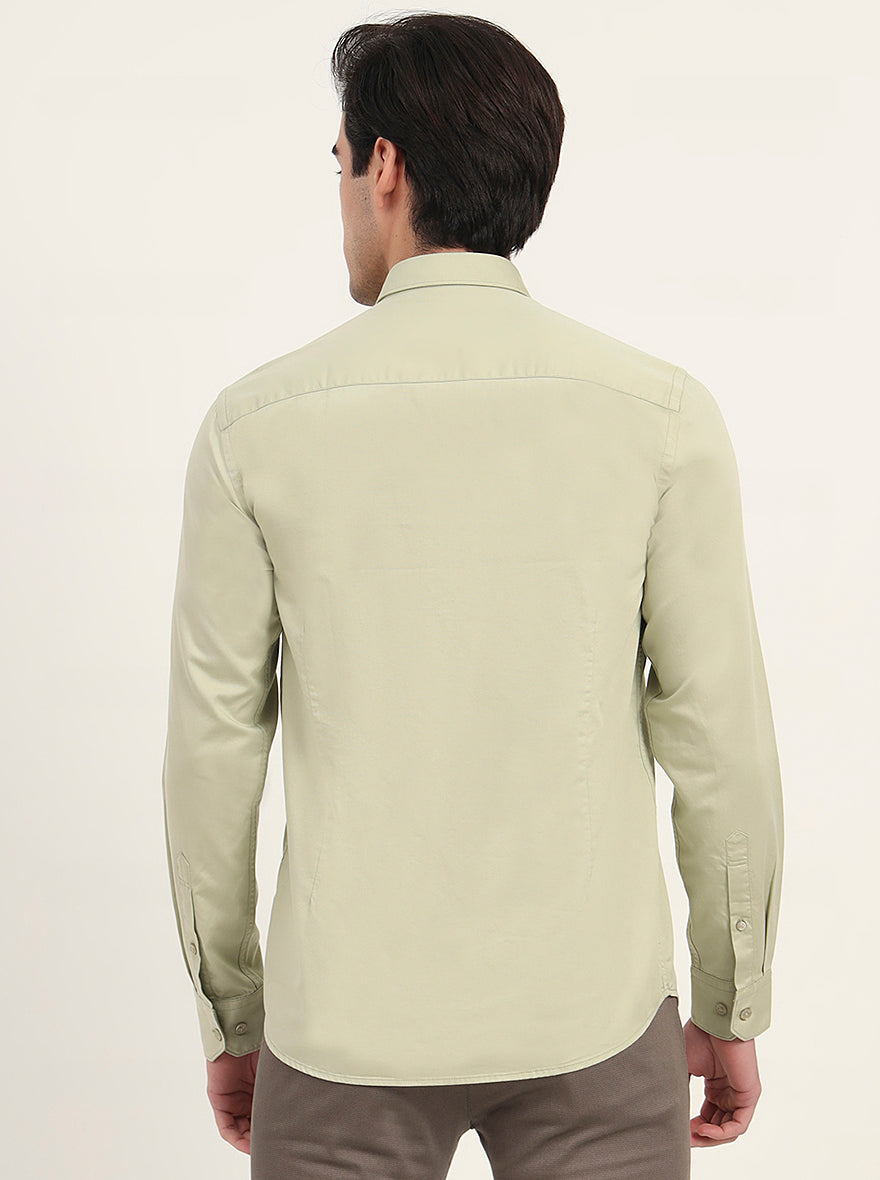 Light Green Solid Slim Fit Semi Casual Shirt | Greenfibre