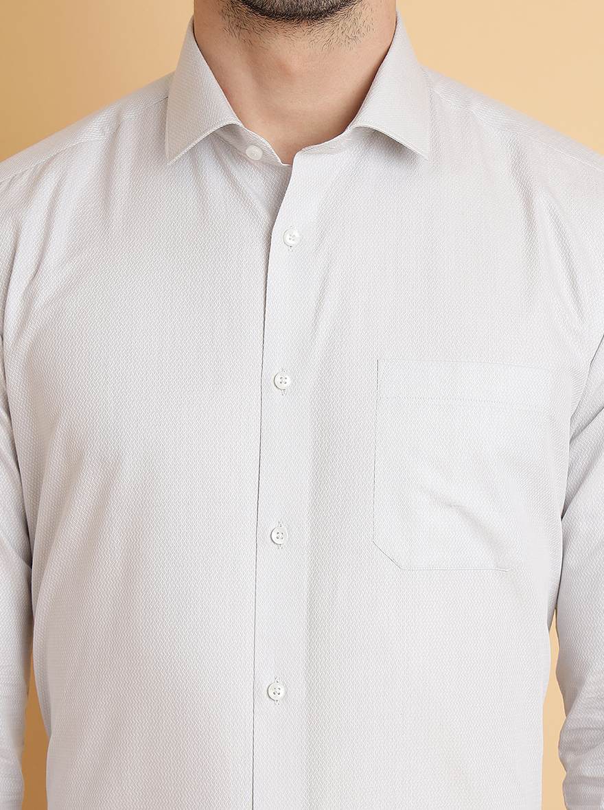 Off White Solid Slim Fit Formal Shirt | Greenfibre