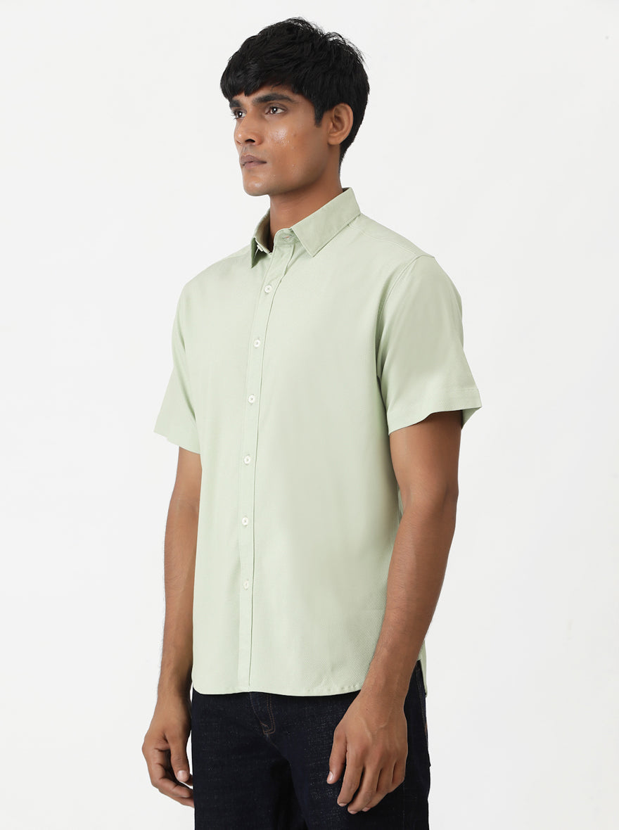 Light Green Solid Slim Fit Casual Shirt | Greenfibre