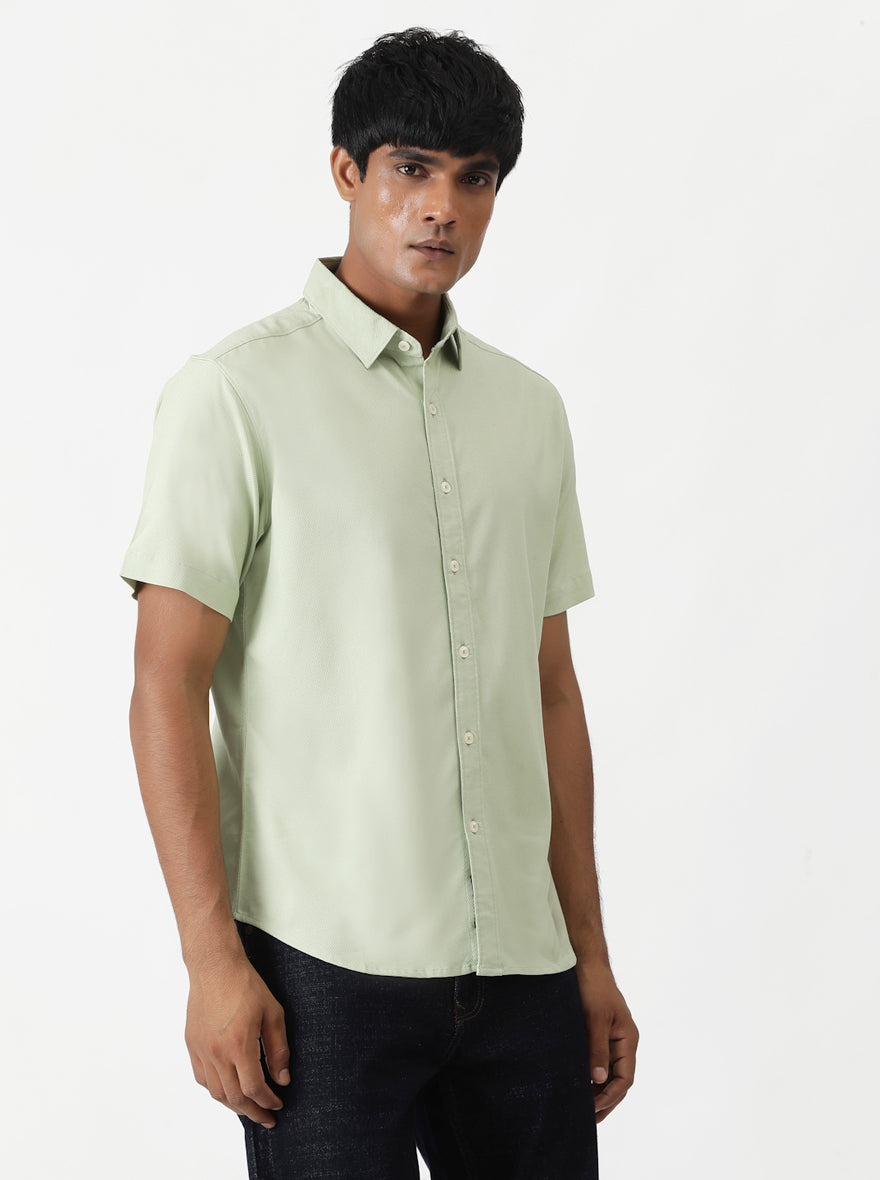 Light Green Solid Slim Fit Casual Shirt | Greenfibre