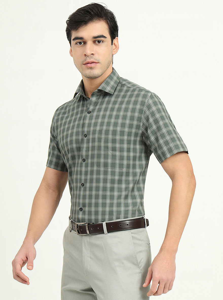 Light Green Solid Regular Fit Formal Shirt | Greenfire