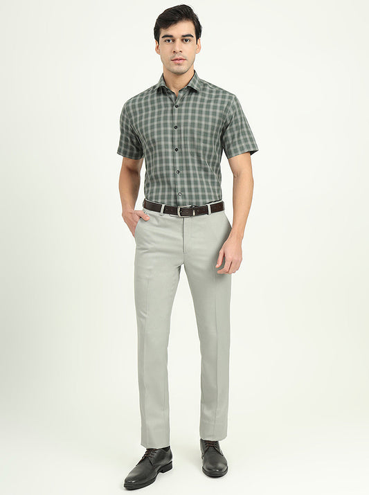 Light Green Solid Regular Fit Formal Shirt | Greenfire