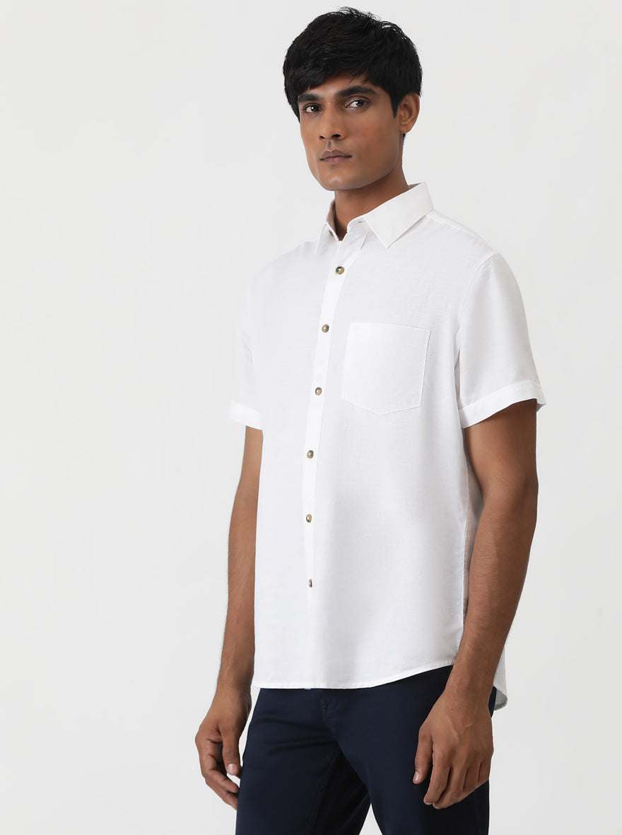 White Solid Slim Fit Casual Shirt | Greenfibre