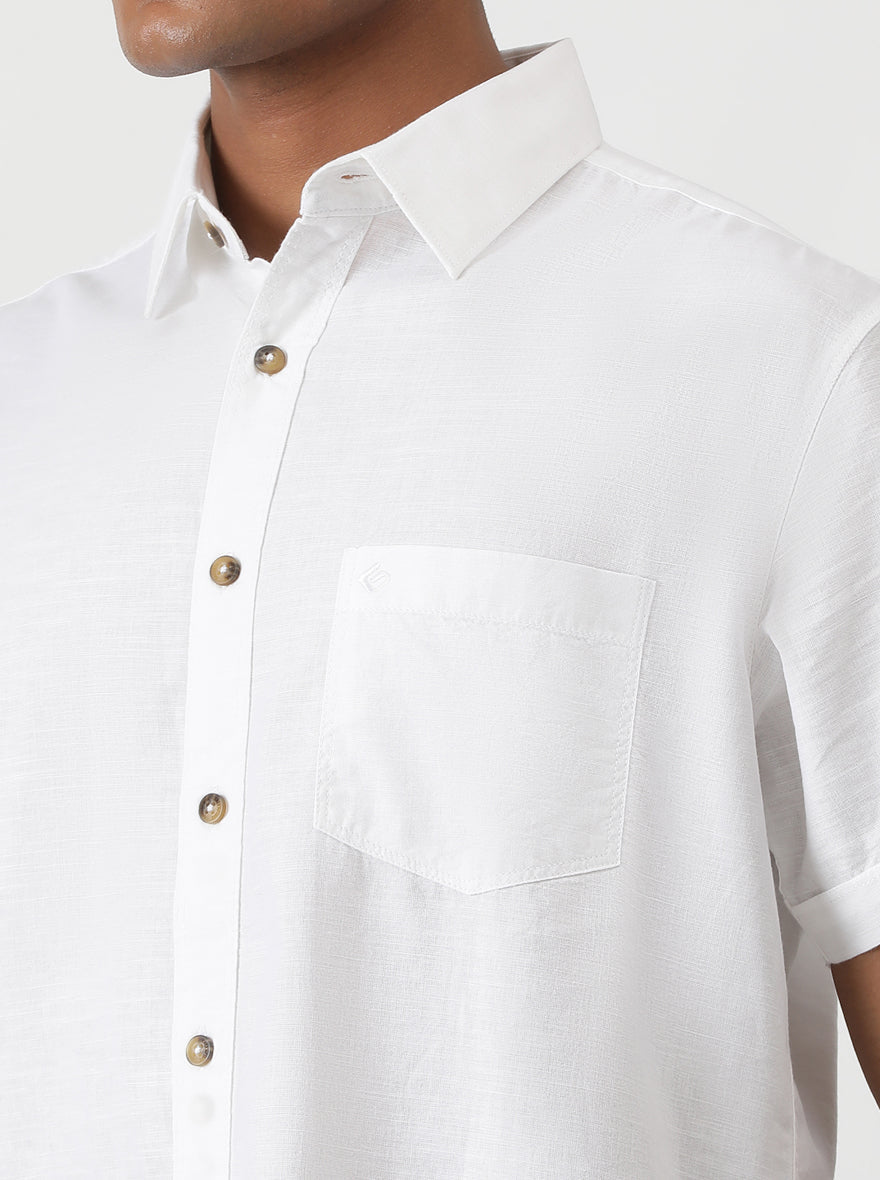White Solid Slim Fit Casual Shirt | Greenfibre