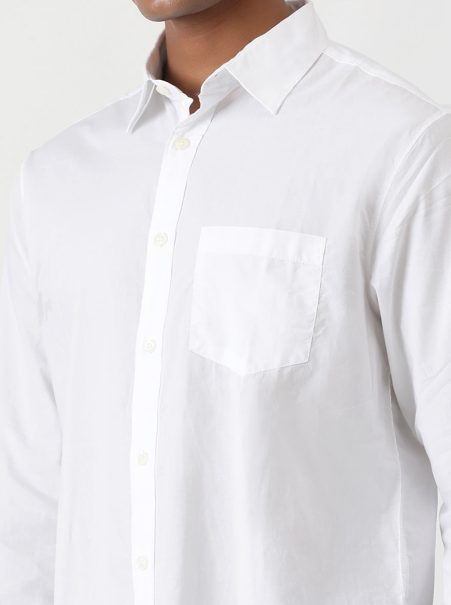 White Solid Slim Fit Casual Shirt | Greenfibre