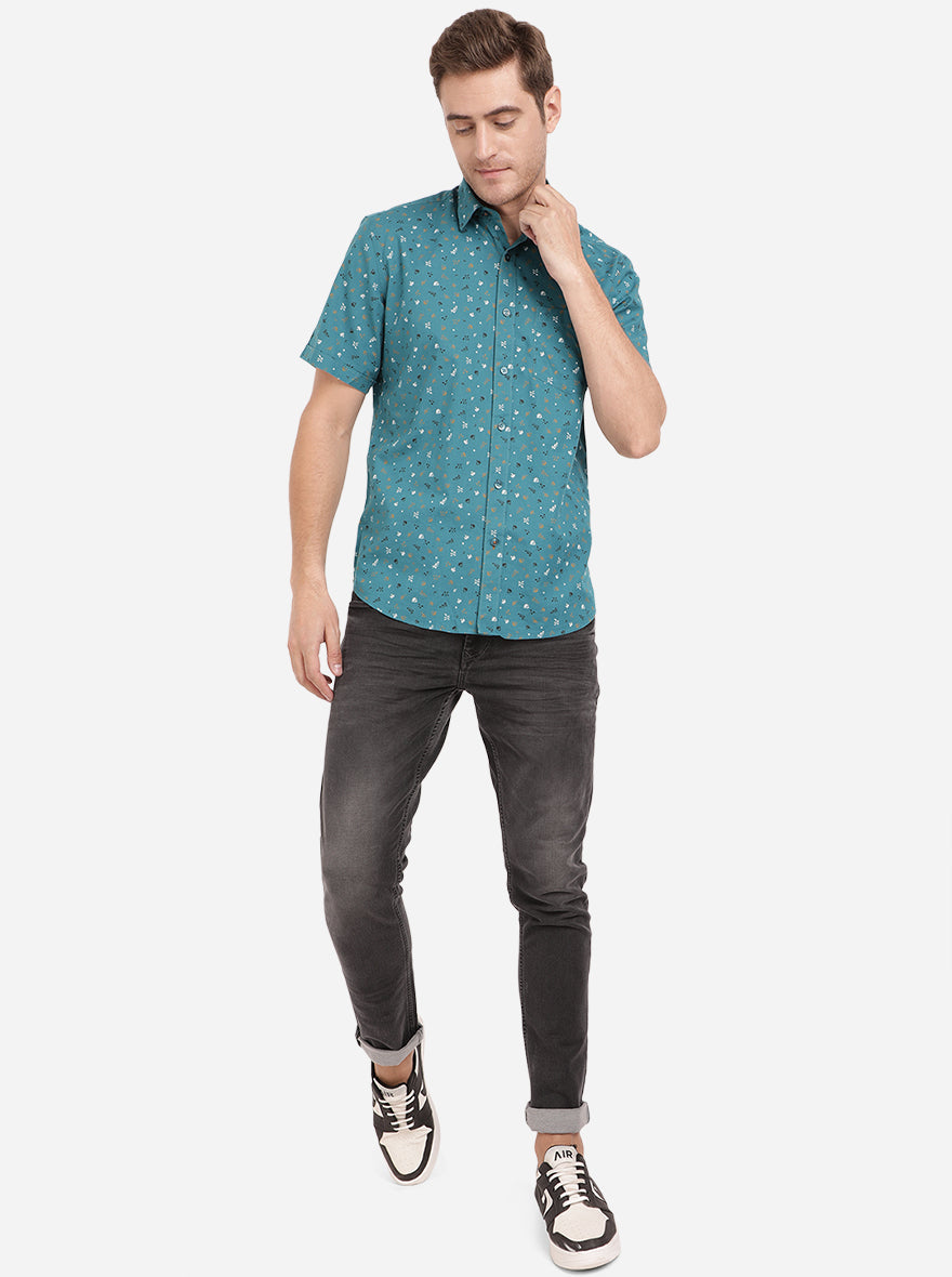 Teal Blue Printed Slim Fit Casual Shirt | Greenfibre