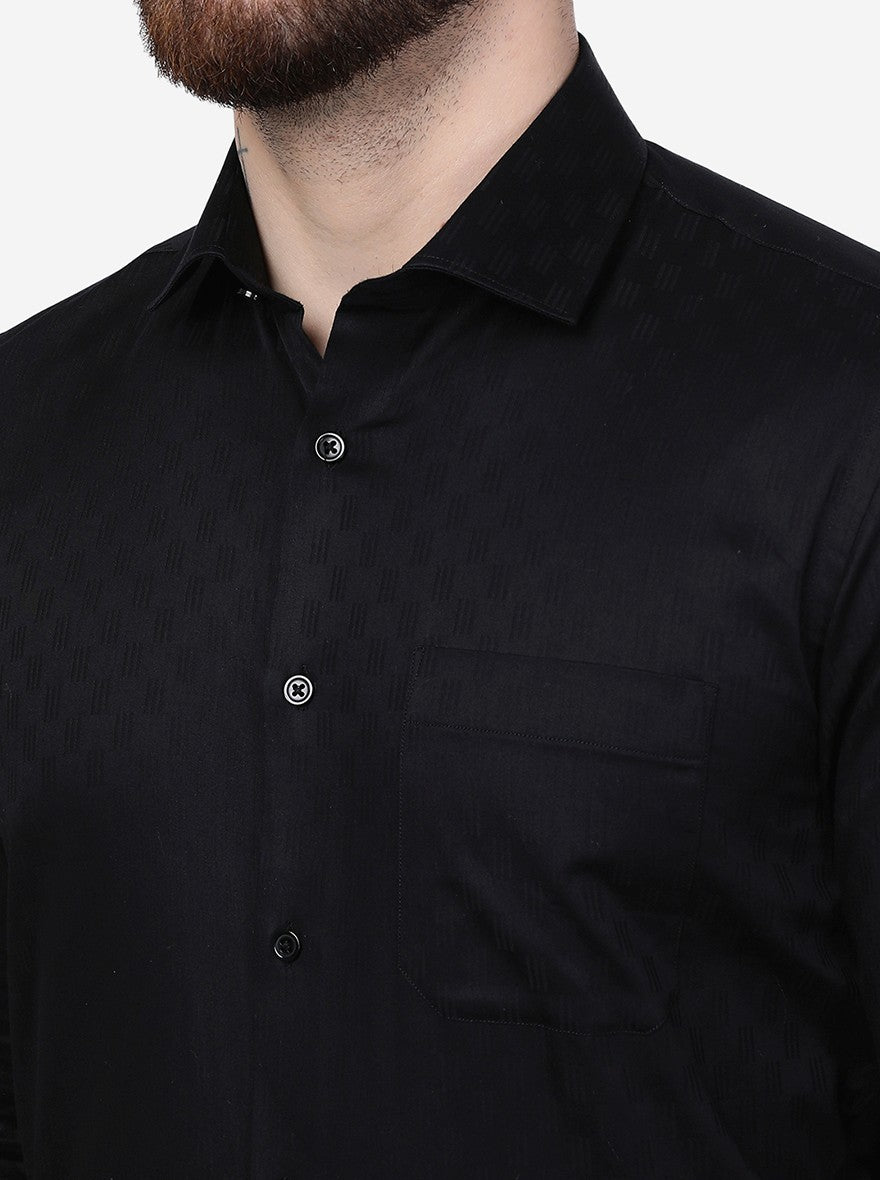 Black Solid Slim Fit Formal Shirt | Greenfibre