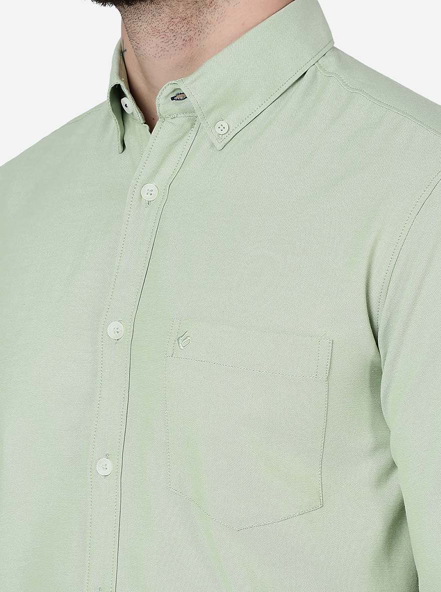 Tea Green Solid Slim Fit Casual Shirt | Greenfibre