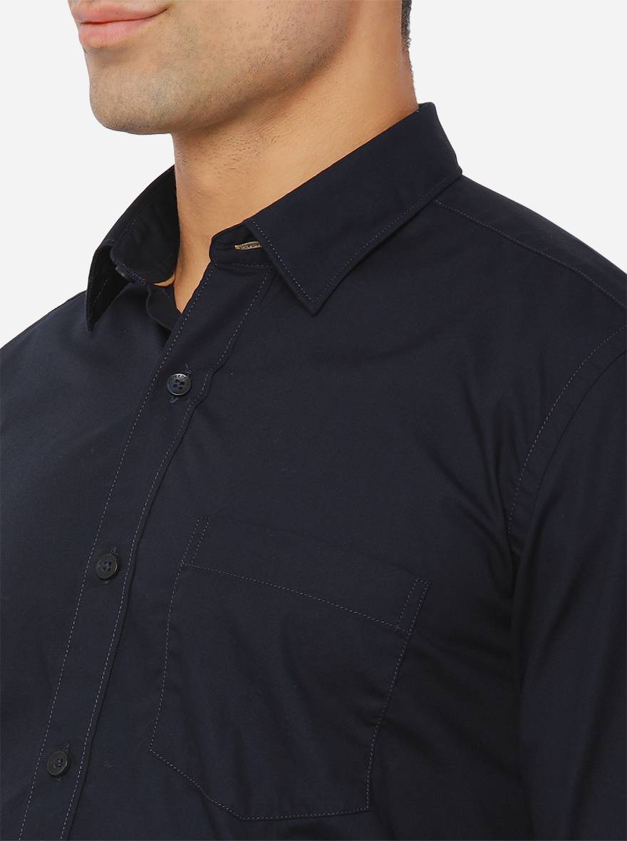 Navy Blue Solid Slim Fit Casual Shirt | Greenfibre