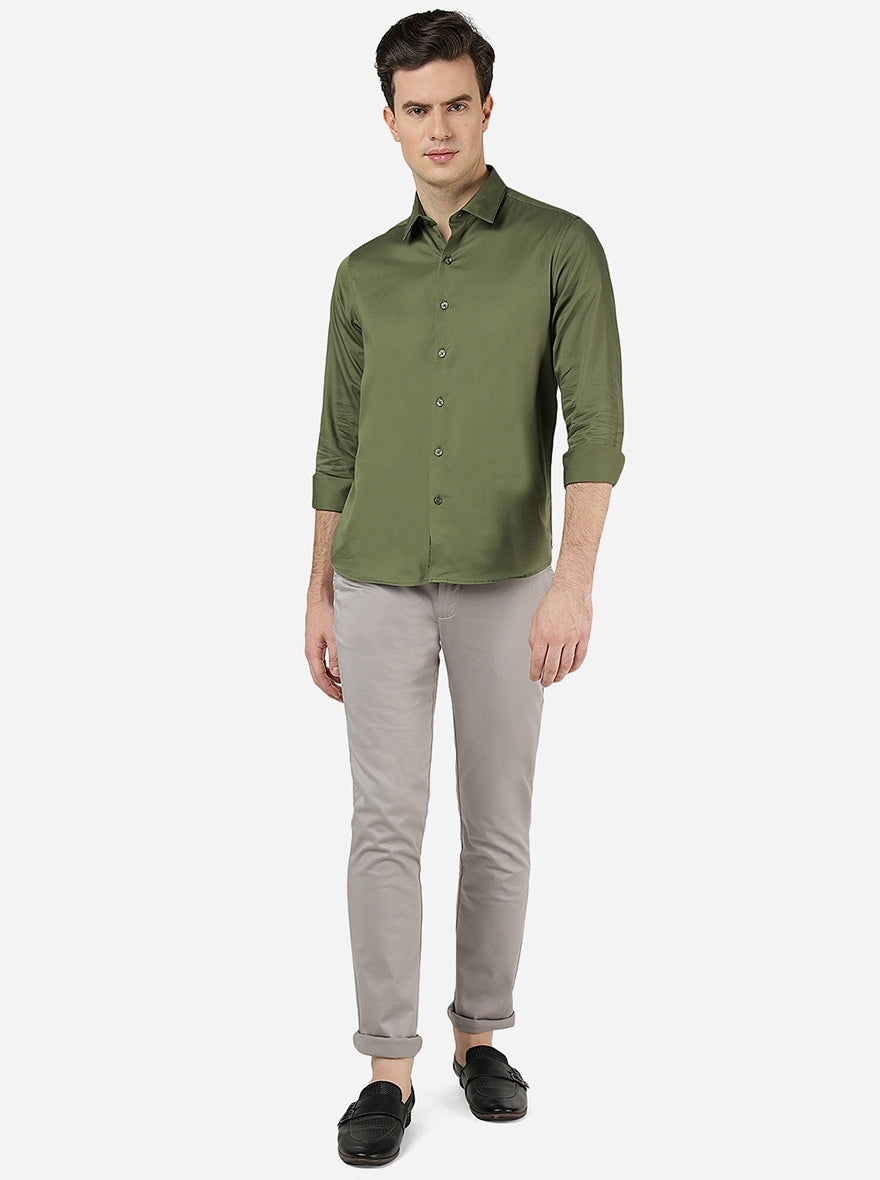 Comfrey Green Solid Slim Fit Casual Shirt | Greenfibre