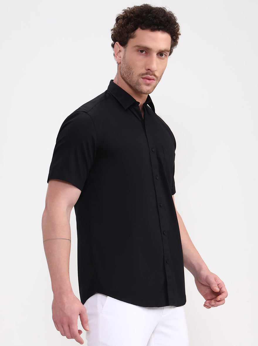 Black Solid Smart Fit Semi Casual Shirt | Greenfibre