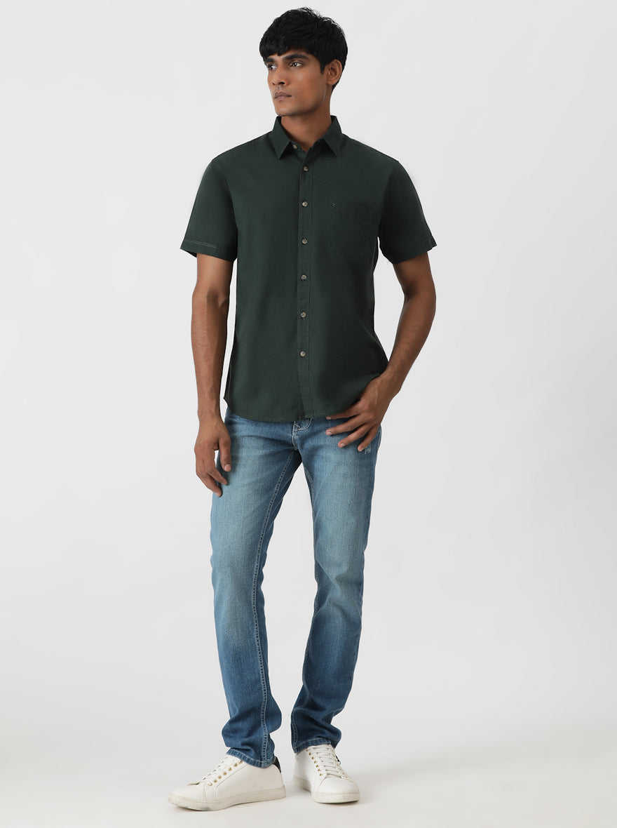 Olive Green Solid Slim Fit Casual Shirt | Greenfibre