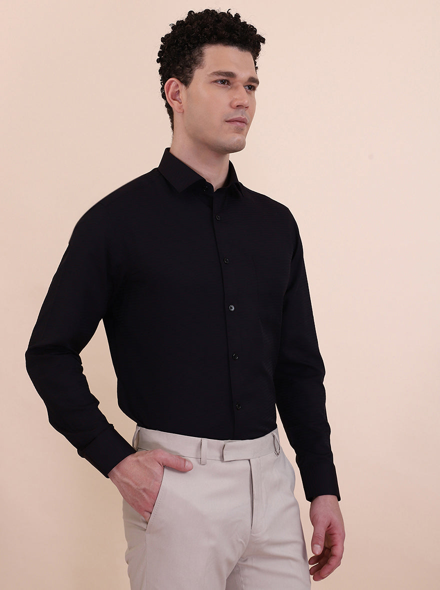 Maroon Solid Slim Fit Formal Shirt | Greenfibre