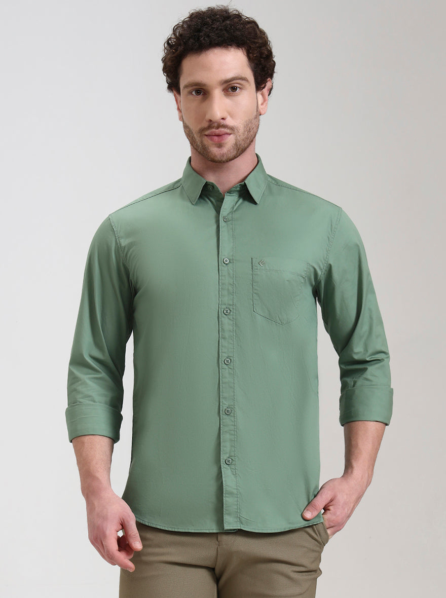 Fren Green Solid Slim Fit Casual Shirt | Greenfibre