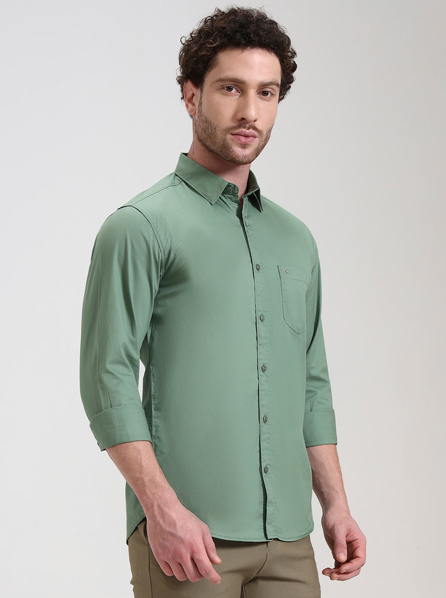 Fren Green Solid Slim Fit Casual Shirt | Greenfibre