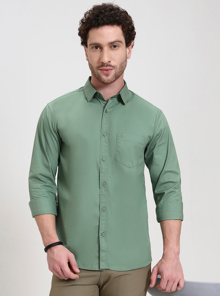 Fren Green Solid Slim Fit Casual Shirt | Greenfibre