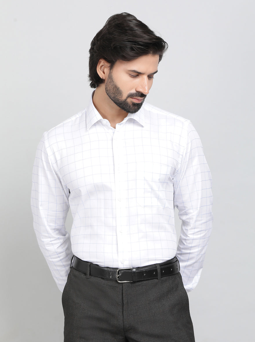Light Blue Solid Regular Fit Formal Shirt | JadeBlue
