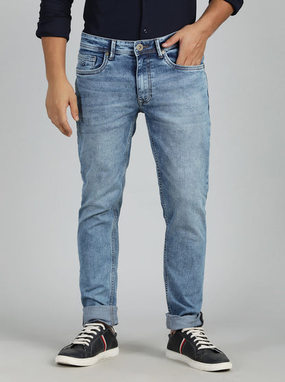 Light Blue Washed Slim Fit Jeans | JadeBlue