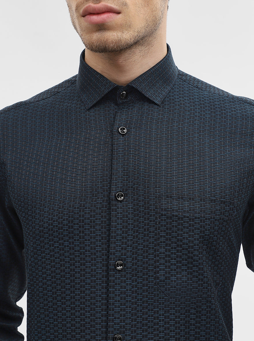 Peacock Solid Slim Fit Party Wear Shirt | Greenfibre