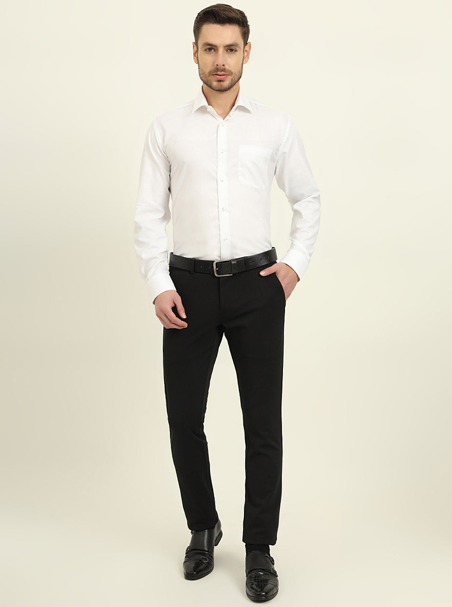 White Solid Regular Fit Formal Shirt | JadeBlue