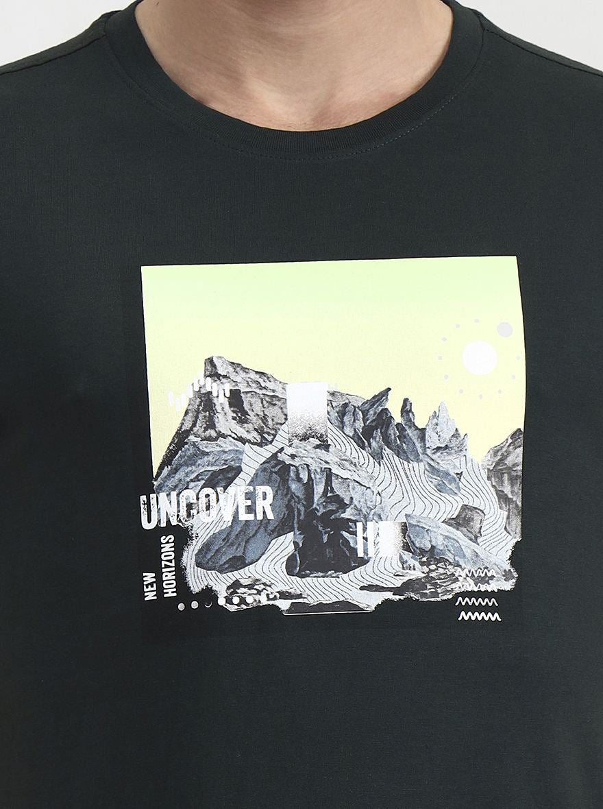 Bottle Green Printed Slim Fit T-Shirt | Greenfibre