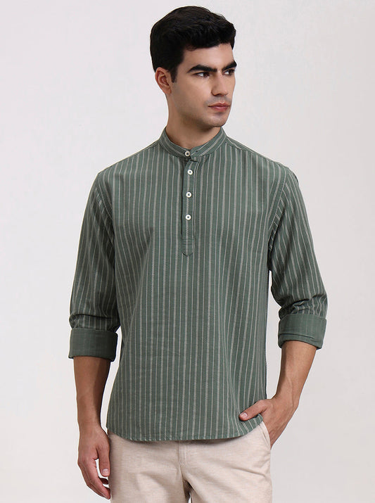 Off White & Green Striped Slim Fit Kurta | Greenfibre