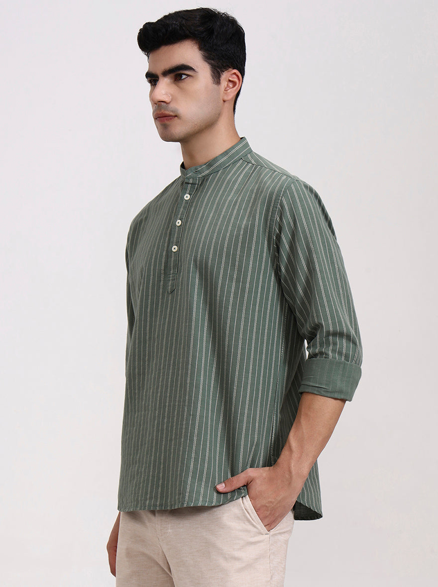 Off White & Green Striped Slim Fit Kurta | Greenfibre