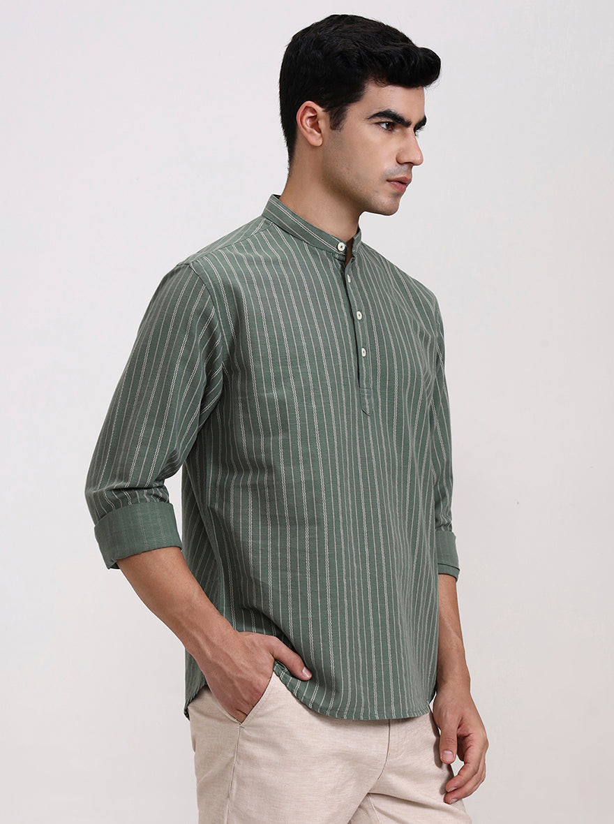 Off White & Green Striped Slim Fit Kurta | Greenfibre