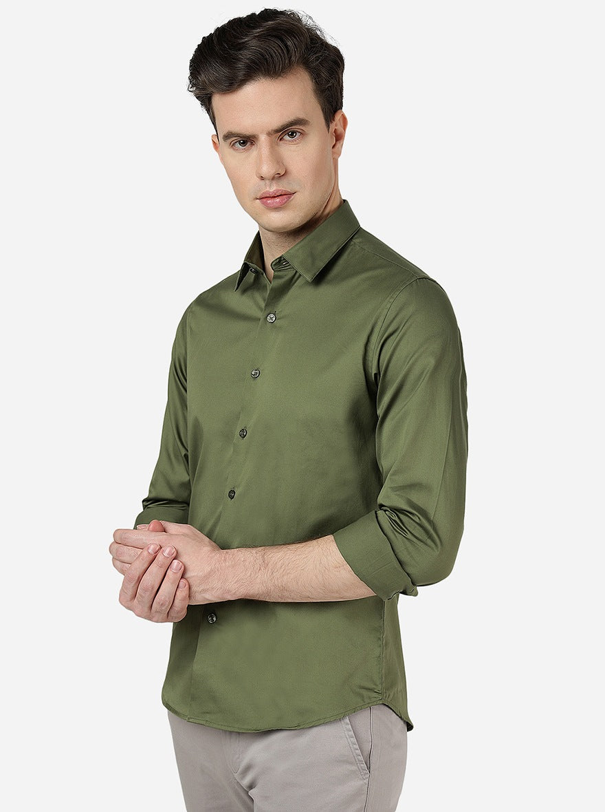 Comfrey Green Solid Slim Fit Casual Shirt | Greenfibre