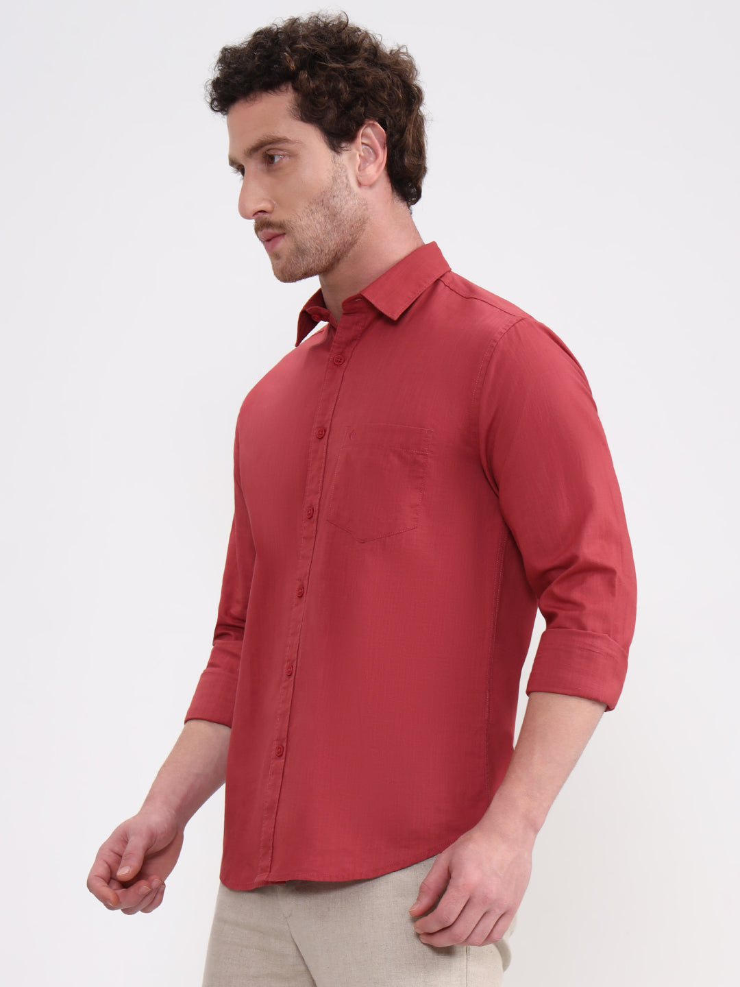 Maroon Solid Slim Fit Casual Shirt | Greenfibre