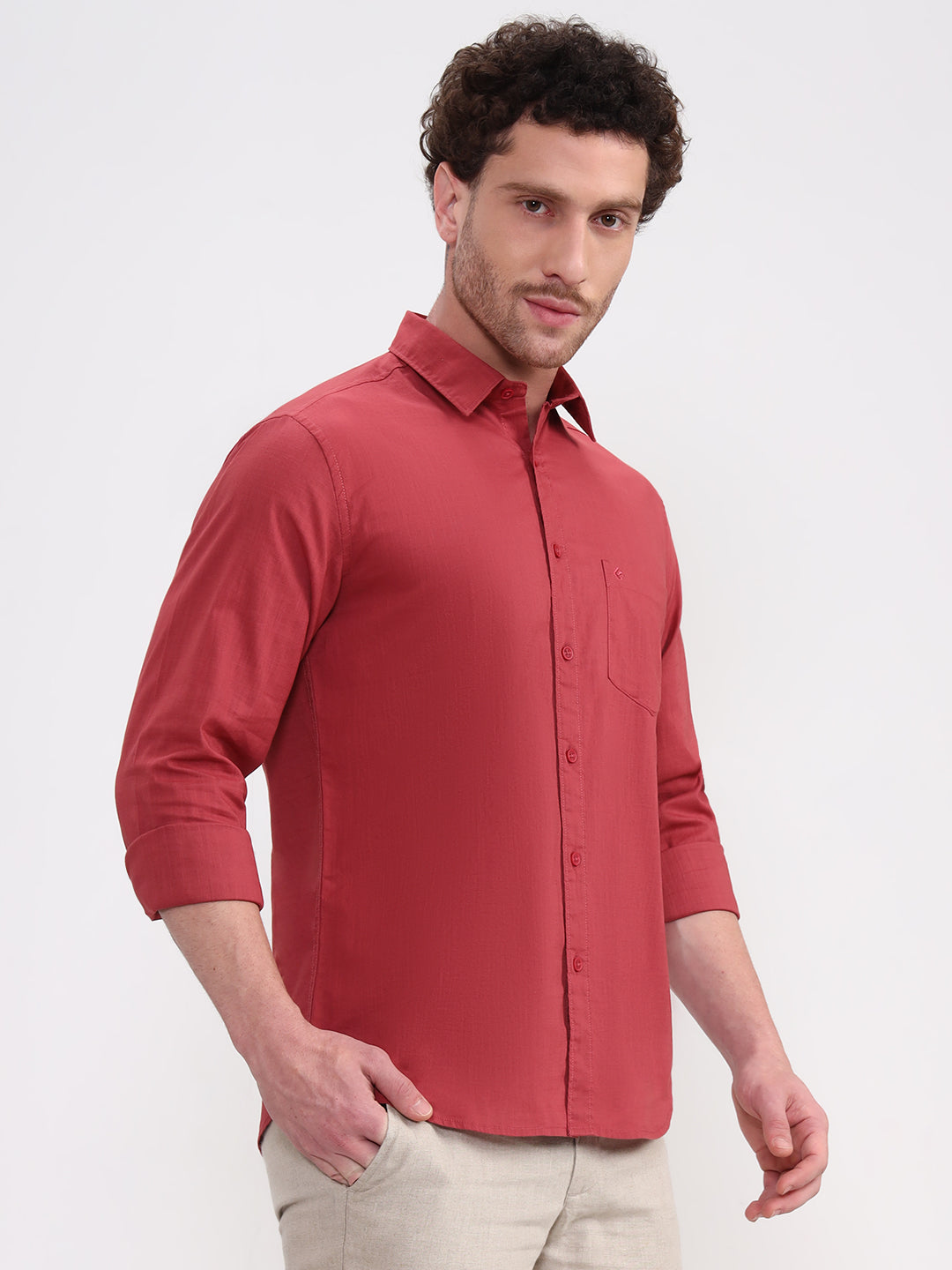 Maroon Solid Slim Fit Casual Shirt | Greenfibre