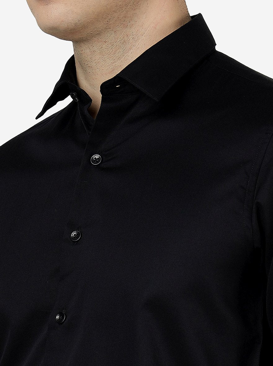 Black Solid Slim Fit Casual Shirt | Greenfibre