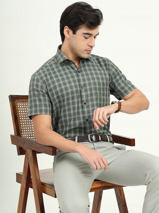 Light Green Solid Regular Fit Formal Shirt | Greenfire
