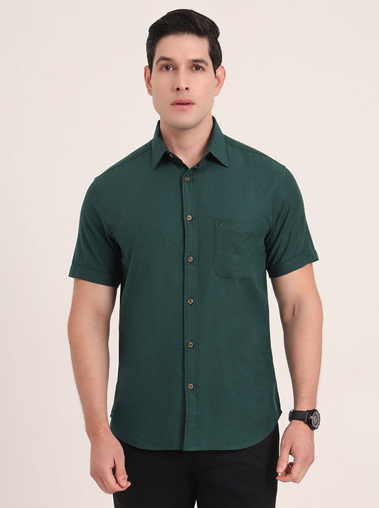 Bottle Green Solid Slim Fit Casual Shirt | Greenfibre