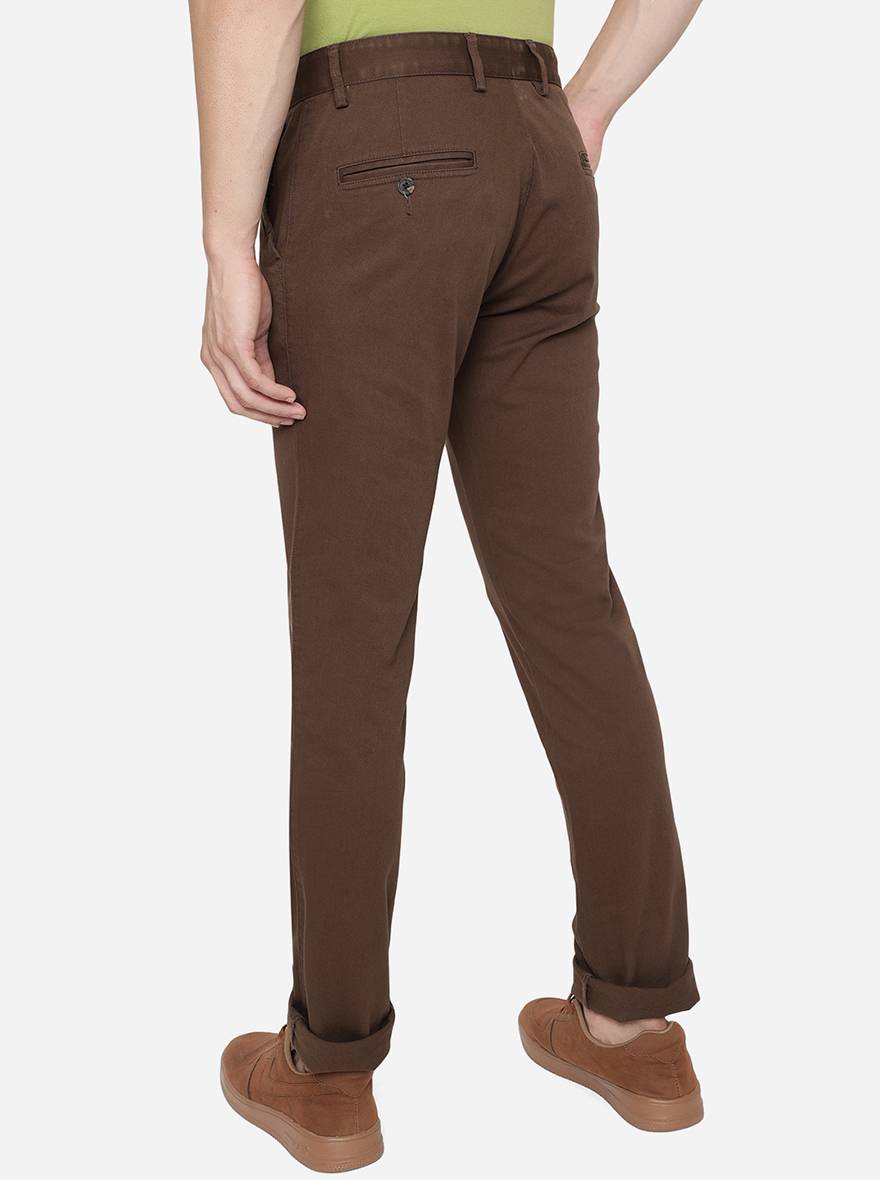 Brown Solid Slim Fit Casual Trouser | Greenfibre