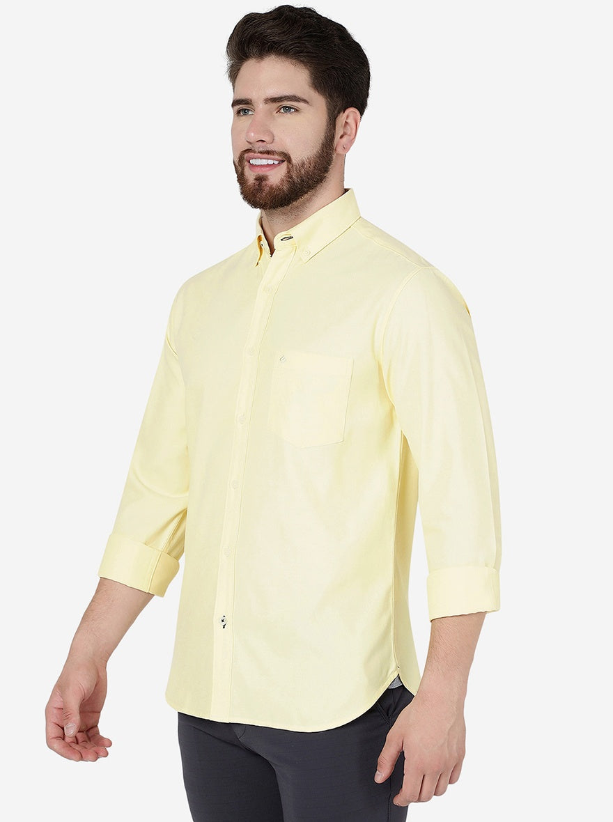 Banana Yellow Solid Slim Fit Casual Shirt | Greenfibre