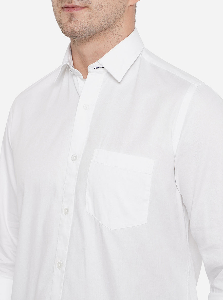 White Solid Smart Fit Casual Shirt | Greenfibre